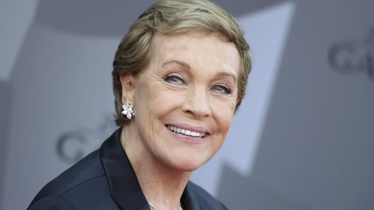 Dame Julie Andrews, 90, made a rare public appearance calling for a cure for Parkinson's disease. 