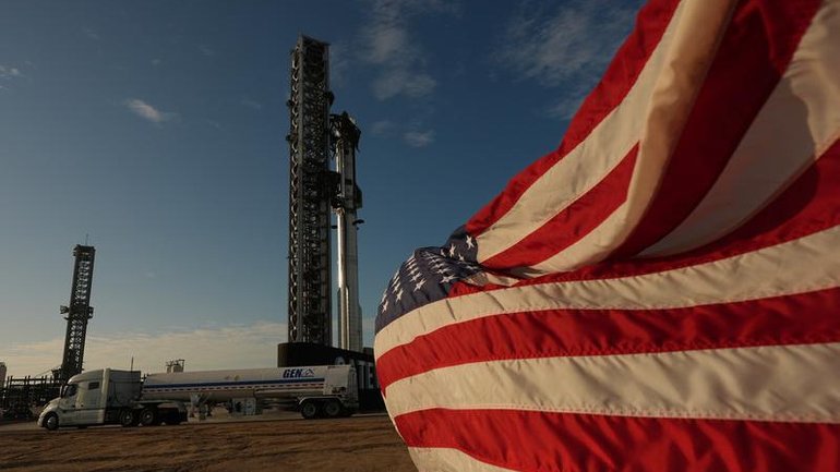 SpaceX has been awarded a contract to build a satellite communications network. 