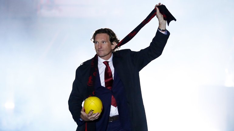 James Hird says he wants to coach Essendon again.