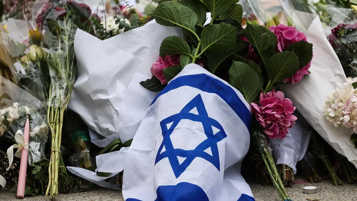 Federal probe launched after vile antisemitic abuse targets royal commission witnesses online Federal probe launched after vile antisemitic abuse targets royal commission witnesses online