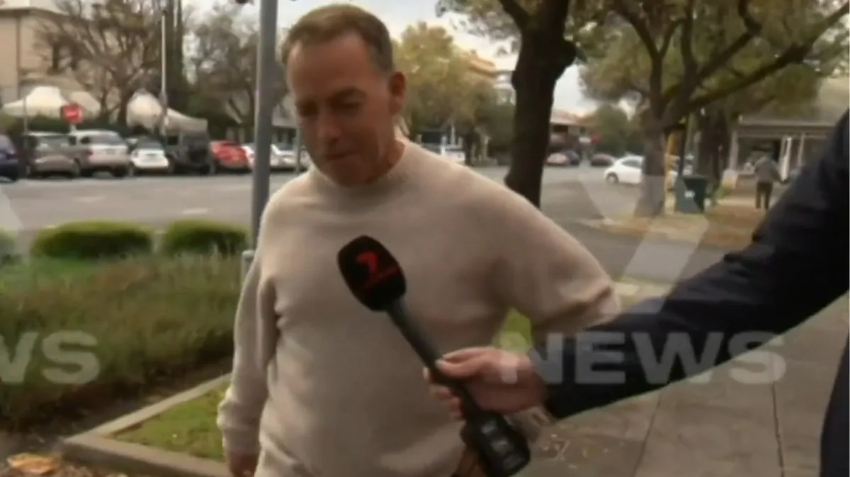 Alastair Clarkson lands in Adelaide as North Melbourne coach admits interest in Zak Butters Alastair Clarkson lands in Adelaide as North Melbourne coach admits interest in Zak Butters