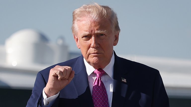 JOINT BASE ANDREWS, MARYLAND - APRIL 10: U.S. President Donald Trump walks toward reporters before answering questions prior to boarding Air Force One on April 10, 2026 at Joint Base Andrews, Maryland. President Trump is traveling to Charlottesville, Virginia. (Photo by Win McNamee/Getty Images)