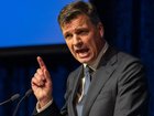 Angus Taylor says the Liberals are the only party capable of defeating a "rotten Labor government". (Jay Kogler/AAP PHOTOS)