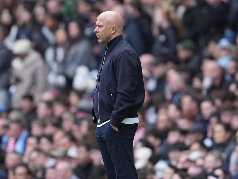 Liverpool have sacked head coach Arne Slot after a disappointing defence of their Premier League title.