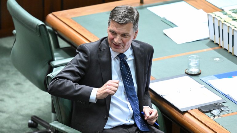 eader of the Opposition Angus Taylor during Question Time at Parliament House in Canberra. 