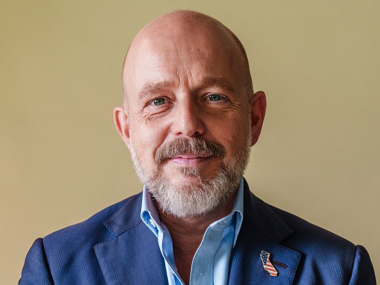 Republican front-runner Steve Hilton grabbed headlines when he worked in conservative politics in Britain.