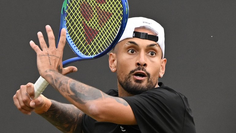 Nick Kyrgios was a straight-sets winner in his return to tennis.