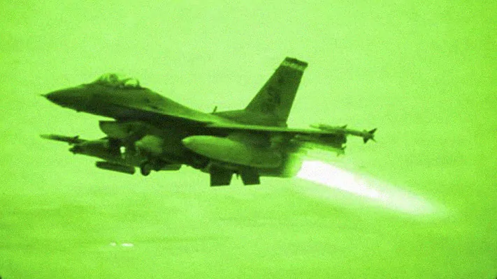 THE NEW YORK TIMES: US strikes Iran after American army helicopter downed near Strait of Hormuz THE NEW YORK TIMES: US strikes Iran after American army helicopter downed near Strait of Hormuz