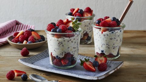 Two easy breakfast options to help get you out the door in the morning.