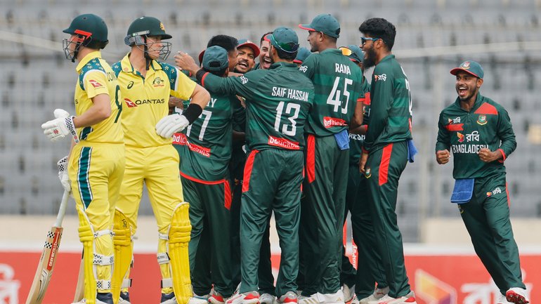 Bangladesh's players celebrate the wicket of Australia's Marnus Labuschagne, second left, during the first one day international cricket match between Australia and Bangladesh on Tuesday.