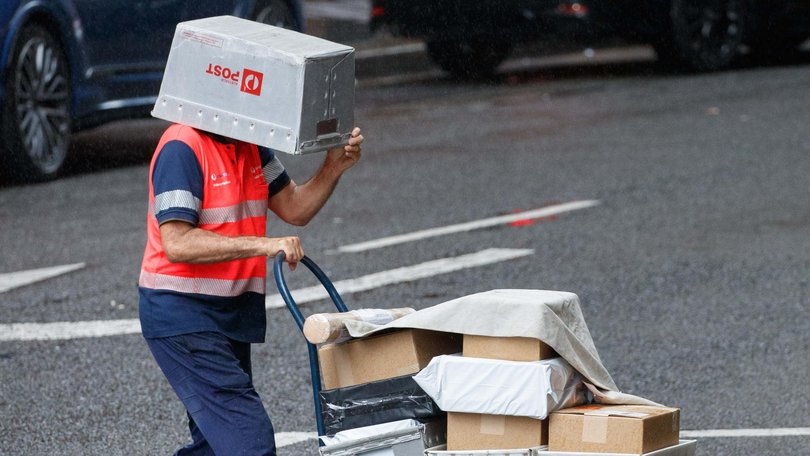 It is expected to be a wet start to the weekend. Picture: NewsWire / Max Mason-Hubers