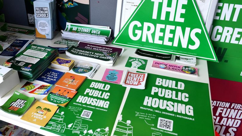 The Greens have been unable to capitalise on voters' disillusionment with mainstream parties. (Jono Searle/AAP PHOTOS)