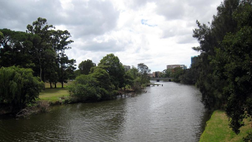 A suicide note has been located after the bodies of a young girl and her father were pulled from the Parramatta River on Saturday.