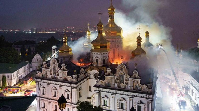 The Pechersk Lavra monastery, a UNESCO World Heritage Site, was set on fire after a Russian attack. 