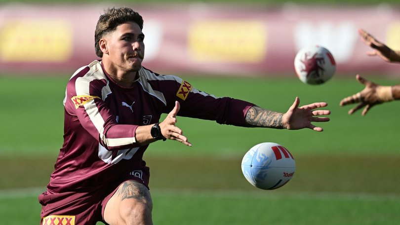 Reece Walsh has kept the balls in the air over exactly where he will play for Queensland. (Darren England/AAP PHOTOS)