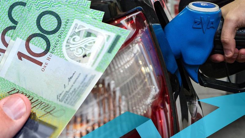 The government's move to temporarily cut the fuel excise helped reduce the annual inflation rate. (Joanna Kordina/AAP PHOTOS)