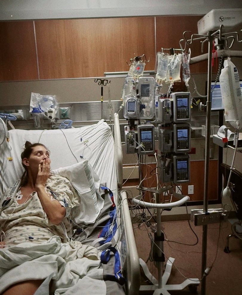 The model and influencer underwent open-heart surgery while pregant.
