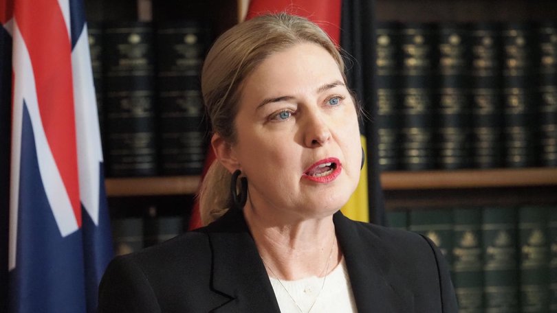 Federal Agriculture Minister Julie Collins said the Department of Primary Industries and Regional Development had launched an immediate probe into the matter.