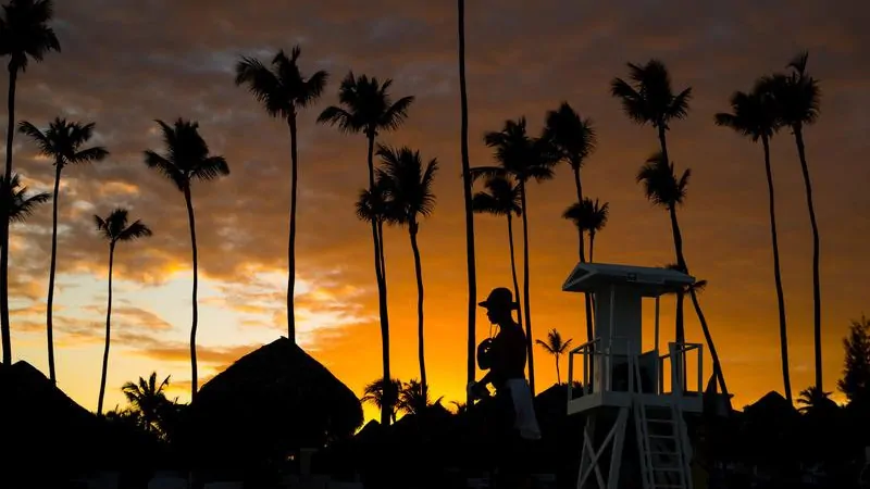 Dominican Republic: Hotel fire kills woman, 1700 flee beach resort Bayahibe