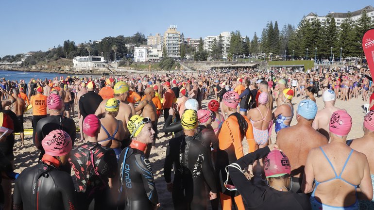 Leah Stewart has been honoured in touching scenes at Coogee Beach.