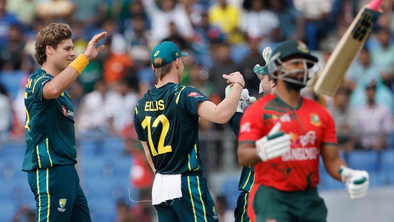 Speedster Spencer Johnson (l) has helped Australia to an easy T20I win over Bangladesh. (AP PHOTO)