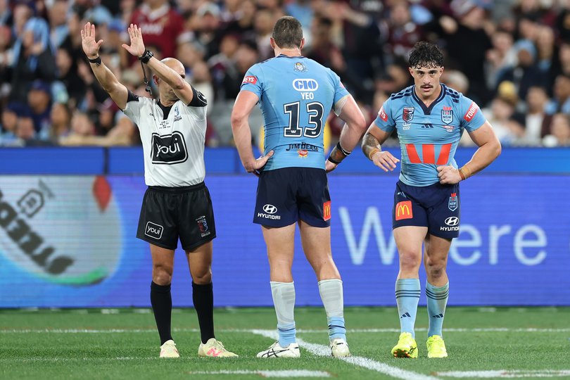 Kotoni Staggs of the Blues is sent to the sin bin for his tackle on Kalyn Ponga.