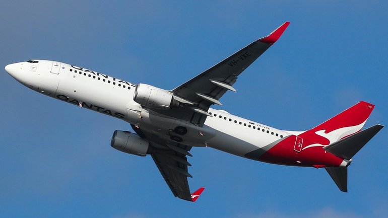 A surprising new flight path will see some Sydney to London trips take an unexpected route, and it could actually get travellers there faster.
