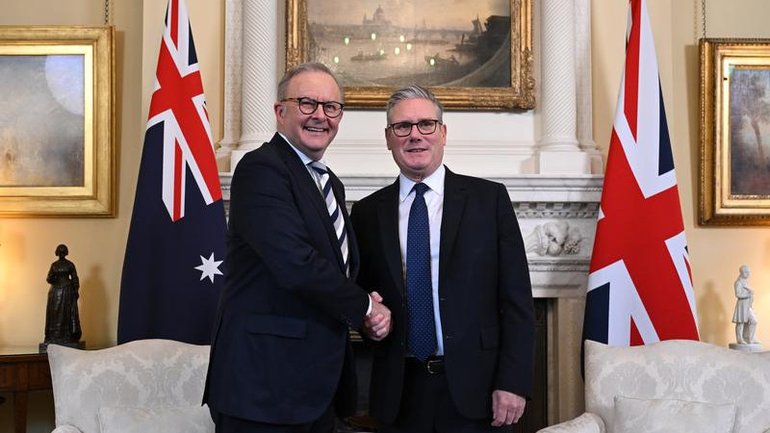 Anthony Albanese has offered his thoughts as Keir Starmer steps down as Prime Minister. 