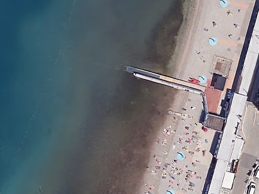 The squabble unfolded at Bagno Marino La Lanterna, known locally as Pedocin beach, in the northern Italian city of Trieste.