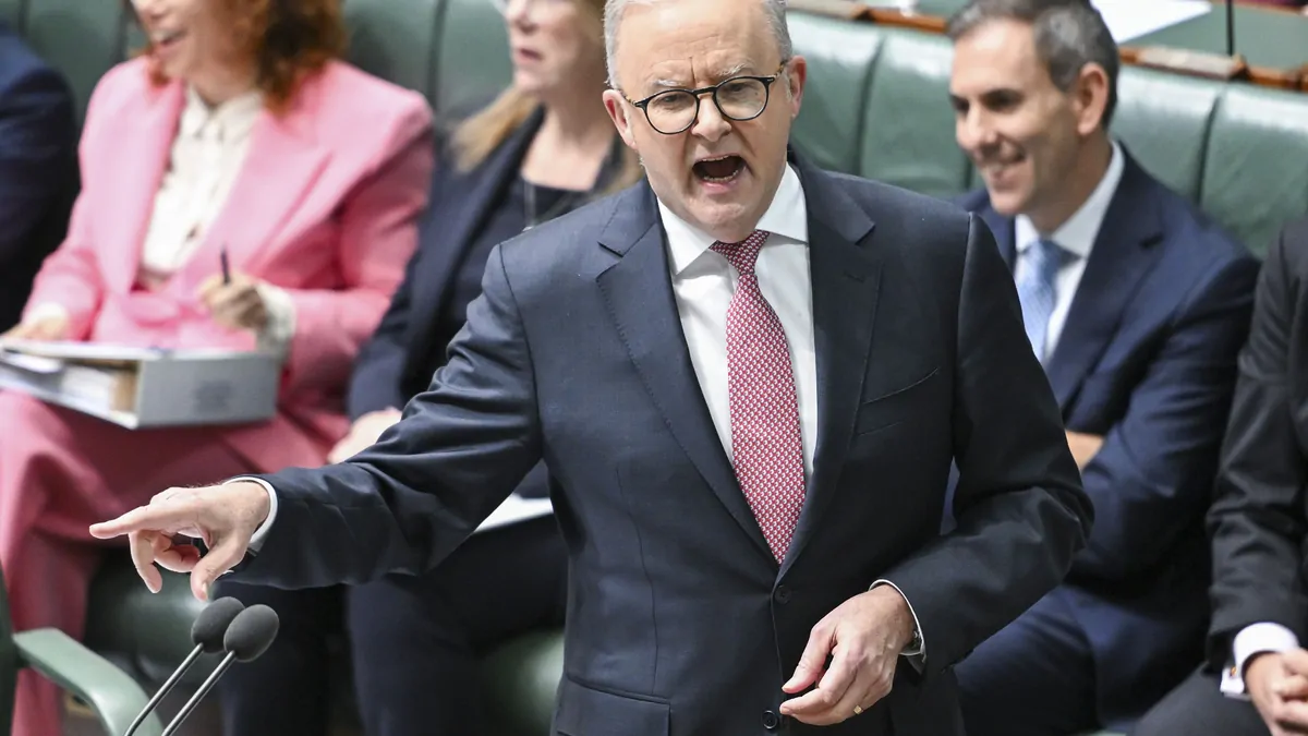 EDITORIAL: Tax deal shows Labor’s need for the Greens EDITORIAL: Tax deal shows Labor’s need for the Greens