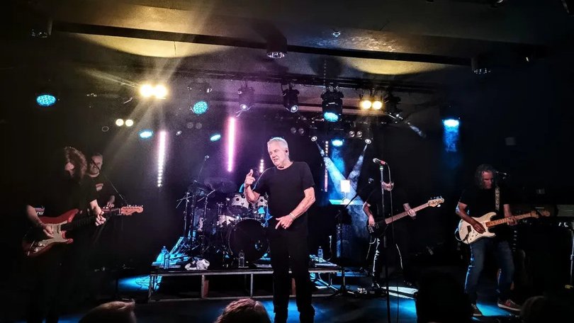 Australian music icon Daryl Braithwaite has announced he will retire from live performances