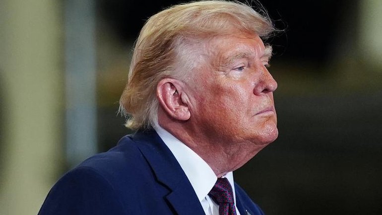 The US Senate has approved a measure instructing President Donald Trump to halt the war in Iran. 