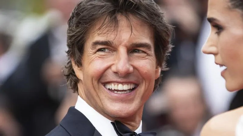 Tom Cruise’s new film draws on his years of movie stardom