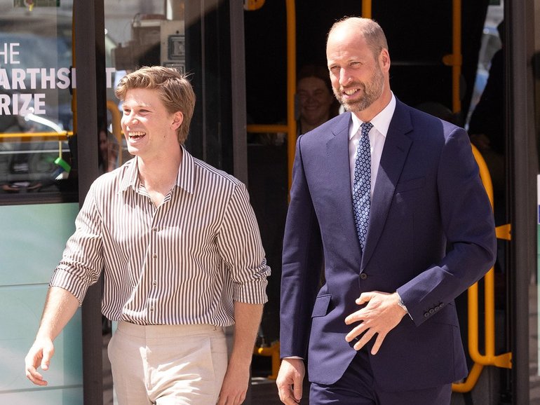 Robert Irwin pictured getting off a double-decker bus in London with Prince William.