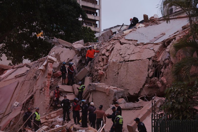 CARACAS, VENEZUELA - JUNE 24: First responders attend a damaged building at Los Palos Grandes after a magnitude 7.2 earthquake struck Venezuela and other regions in the Caribbean on June 24, 2026 in Caracas, Venezuela. According to the U.S. Geological Survey (USGS), the main earthquake was followed by a 7.5-magnitude aftershock less than a minute later; although some buildings collapsed, the number of victims remains unknown. (Photo by Edilzon Gamez/Getty Images) Picture: Edilzon Gamez