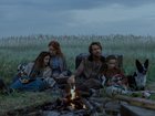 Little House On The Prairie (L to R): Skywalker Hughes as Mary Ingalls, Crosby Fitzgerald as Caroline Ingalls, Luke Bracey as Charles Ingalls, Alice Halsey as Laura Ingalls.