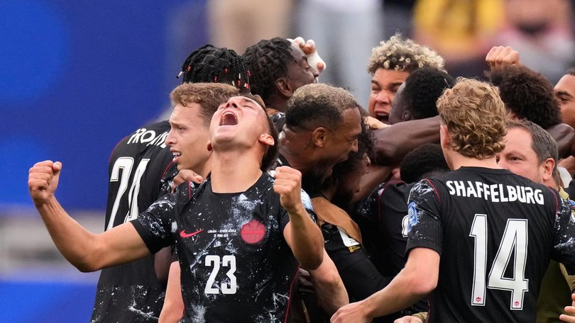Canada have scored a late goal to win their World Cup knockout clash with South Africa. (AP PHOTO)