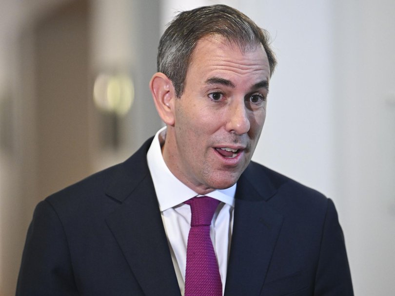 Treasurer Jim Chalmers says the consumer watchdog has the powers to investigate petrol price changes. Picture: NewsWire /Martin Ollman
