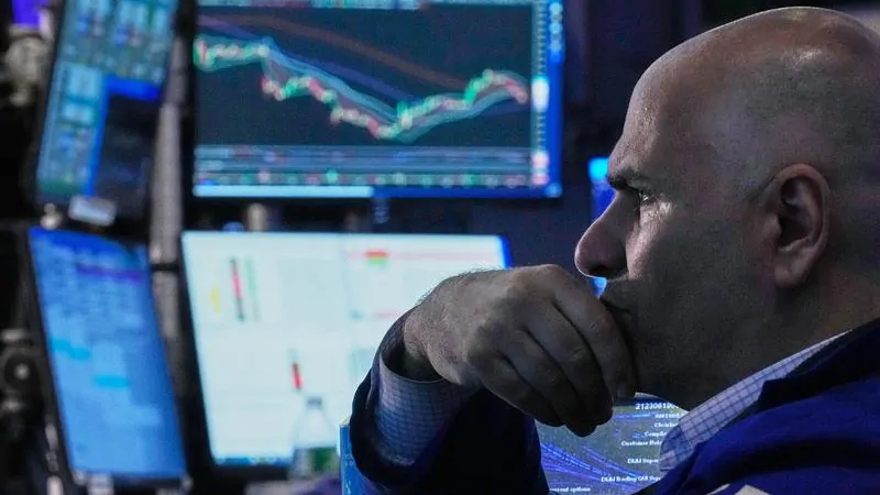 Wall Street stocks open higher, expected to close June strong despite geopolitical challenges posed by war