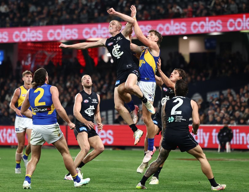 Harry Dean flying high.