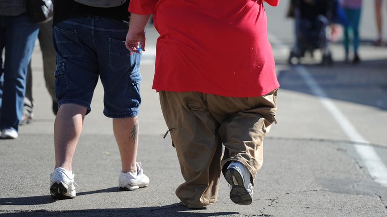 Lifestyle interventions are recommended to prevent cardiovascular complications linked to obesity.  