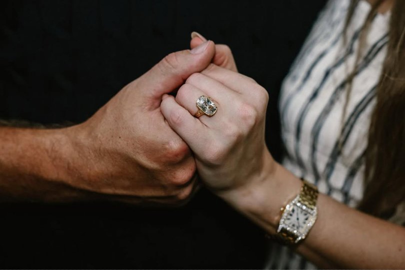 Taylor Swift and Travis Kelce’s engagement ring.