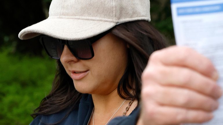 Naomi Tekea Craig leaves Mandurah Court House. 