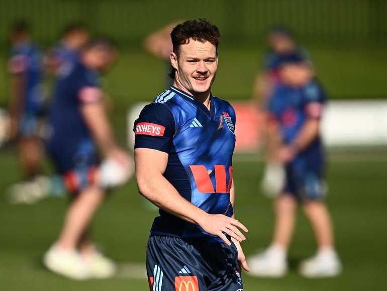 Ethan Strange has recovered from his ankle injury and is fit to play in Origin on Wednesday night.  (Dan Himbrechts/AAP PHOTOS)