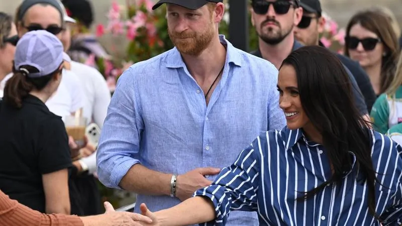 Prince Harry denied Buckingham Palace accommodation after Duke of Sussex fails to respond by deadline Prince Harry denied Buckingham Palace accommodation after Duke of Sussex fails to respond by deadline