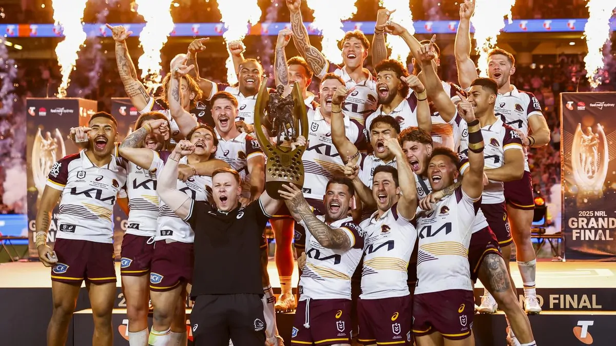 NRL signs record-breaking .3 billion broadcast deal NRL signs record-breaking .3 billion broadcast deal
