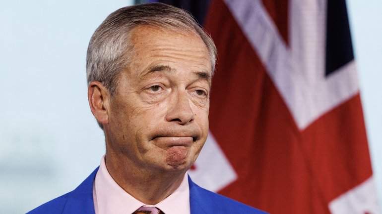 Reform UK Leader Nigel Farage announces his resignation.
