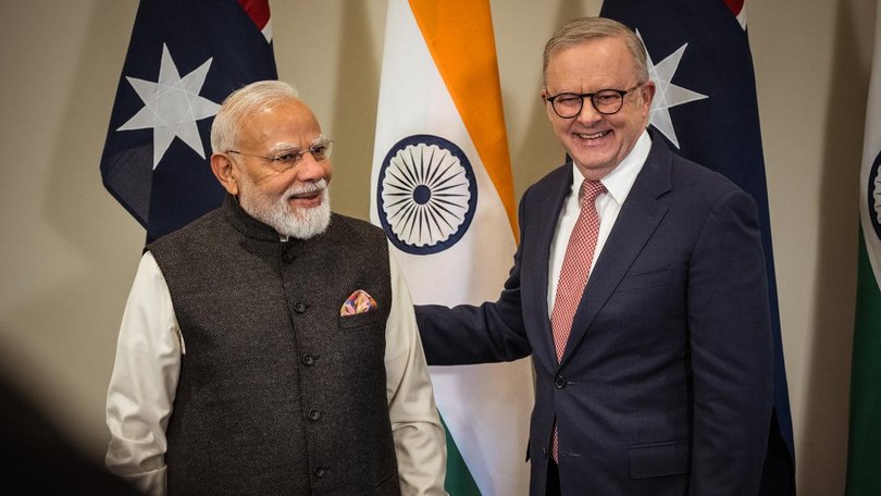 Prime Minister Anthony Albanese greets India counterpart Narendra Modi in Melbourne. (Christopher Hopkins/AAP PHOTOS)
