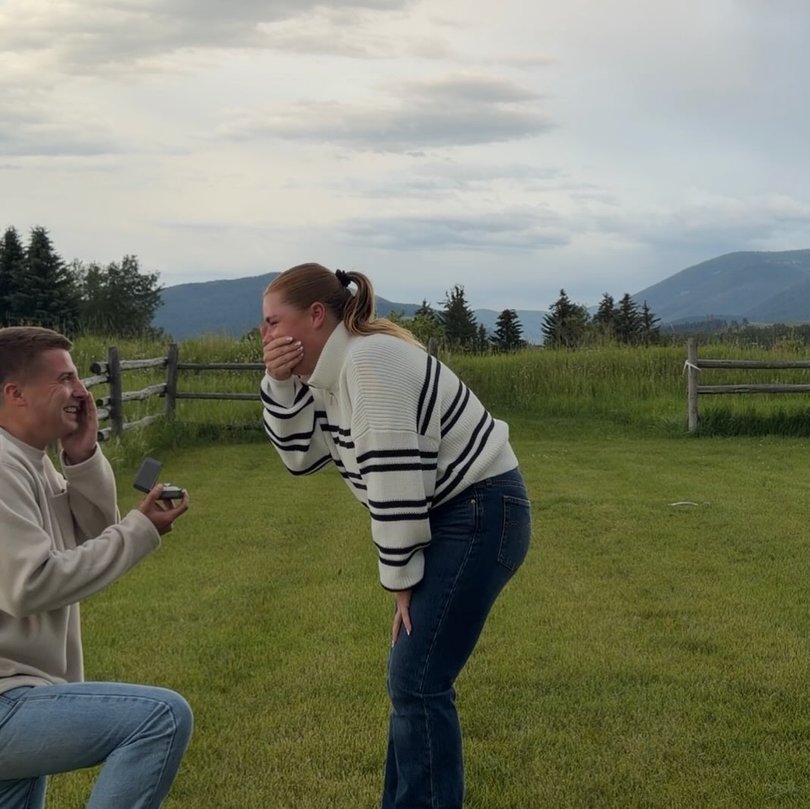 Alex Heath got down on one knee and popped the question to Brooke.