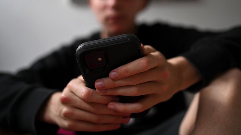Several EU countries, including Spain and Germany, intend to introduce a child social media ban. (Dean Lewins/AAP PHOTOS)